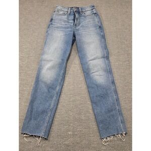 Hollister California Ultra High‎ Rise Mom Jean W23 L27 Light Distressed Raw Hem